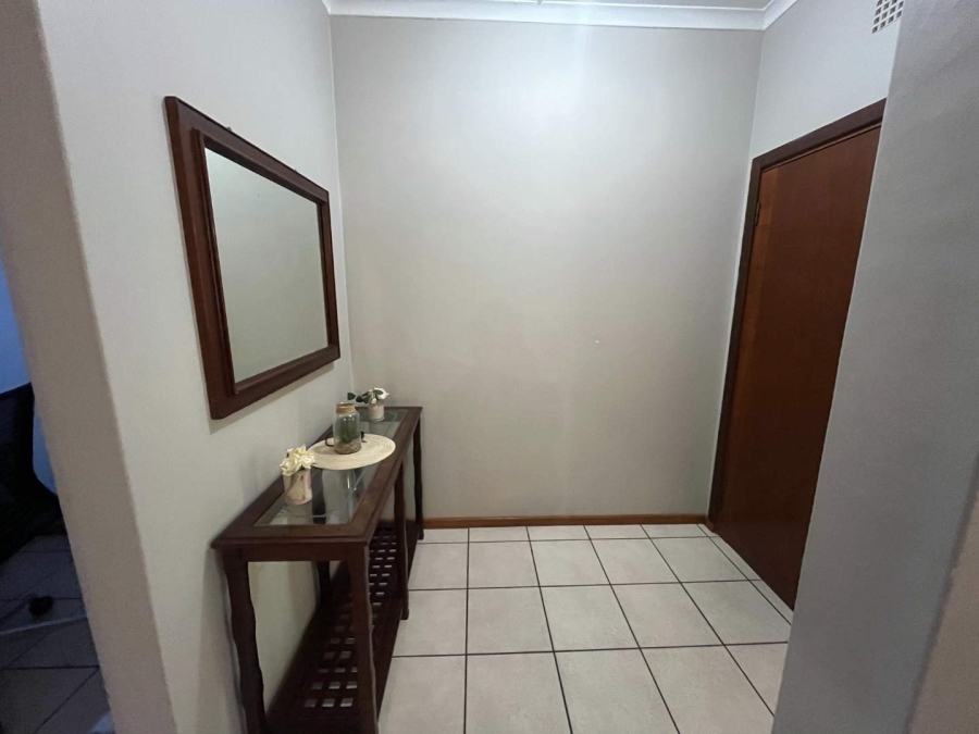 3 Bedroom Property for Sale in Flora Park Northern Cape